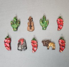 Southwestern Mini Christmas Ornaments Set Western Chili Peppers, Cactus, Buffalo - £21.36 GBP