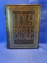 Holy Family Bible Red Letter Edition New American Catholic LARGE Print 1971 Gold - £51.75 GBP