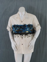 Modern Hilo Hattie Hawaiian Shirt - Beautiful Night Scape Graphic - Men&#39;s XL  - £38.55 GBP