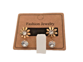 Fashion Jewelry Women's Stud Earrings Sparkling Crystals /Gold Tone Metal - $7.92