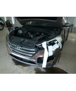 Driver Axle Shaft Front Outer AWD 1.6L Fits 16-18 TUCSON 104758257 - $193.86 CAD