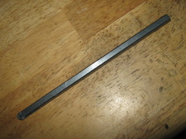 Singer 640 Series Touch & Sew Needle Bar #163803 - $5.00