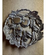 Signed Arthur Court 2010 Fruits Vines Design 9” Fruit Serving Bowl / Plate - €24,32 EUR