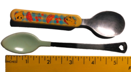 Vintage Baby Toddler First Years Spoons Winnie The Pooh &amp; 2005 Munchkin Spoon - £10.35 GBP