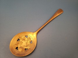 Vintage Leonard Silverplate Italy Slotted Serving Spoon Acorn and Vine - $9.99