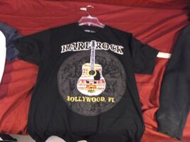 HARD ROCK HOTEL &amp; CASINO HOLLYWOOD FL GUITAR BLACK SHORT SLEEVE T SHIRT M - €13,74 EUR