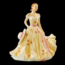 English Ladies Company Figurine With Love Petite Porcelain England D Smith - £75.17 GBP