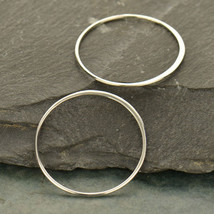 Sterling Silver Half Hammered Circle Jewelry Link 28mm - $227.32 MXN