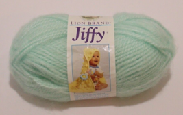 Lion Brand Jiffy Yarn Mint Quick and Easy Mohair Look Acrylic 3 oz 135 yds - £5.48 GBP