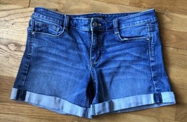 White House Black Market Blanc Cuffed Jean Shorts Womens Size 6 Stretch Denim - £13.13 GBP