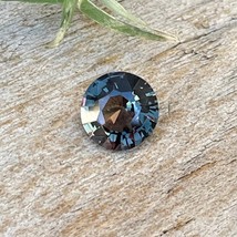 Natural Multi Coloured Sapphire | Oval Cut | 0.94 Carat | 6 mm | Jewellery Makin - £467.62 GBP