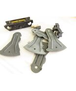 LIONEL TRAINS PART POST-WAR SMALL PARTS ASSORTMENT- ORIGINAL- S31WW - $7.55