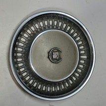 1977 1978 Cadillac Fleetwood 15 Inch Stainless Hub Cap Goldtone Center w... - £45.22 GBP