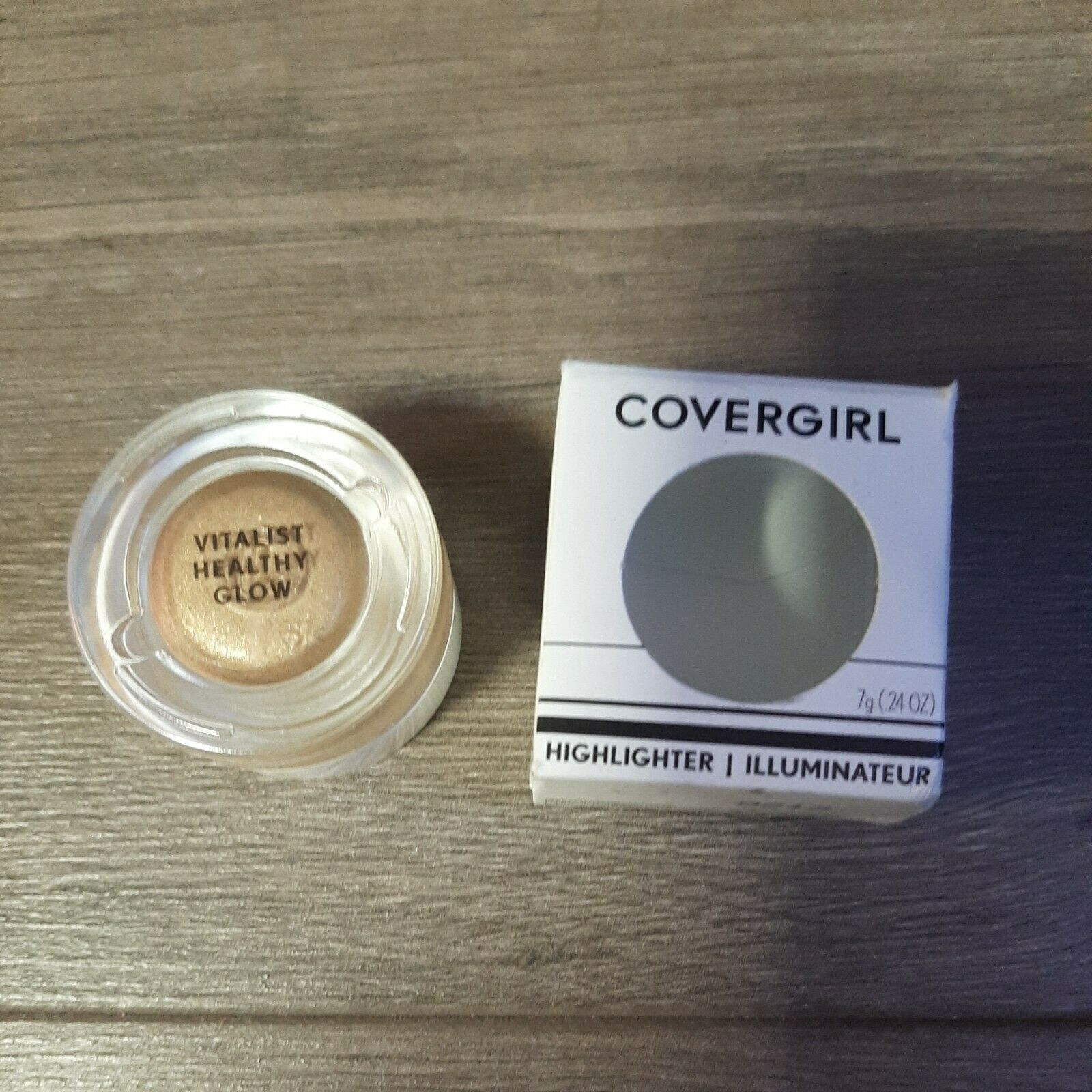 Primary image for COVERGIRL VITALIST HEALTHY GLOW HIGHLIGHTER Daybreak NIB