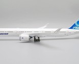 House Color Boeing 777-9 N779XY JC Wings LH2BOE264 LH2264 Scale 1:200 - £136.27 GBP