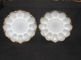 Anchor Hocking Deviled Egg Serving Plate Round Milk Glass, With Gold Trim - £9.37 GBP