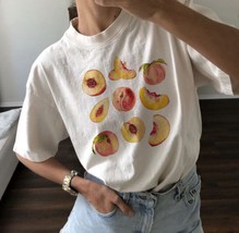 Peach T-shirt Vintage Graphic Fruit Shirt Aesthetic Fruit Shirt - £11.74 GBP+