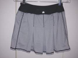 Kyodan Ladies BLACK/WHITE Striped Knit Short SKORT-S-POLYESTER/SPANDEX-NICE - £10.46 GBP