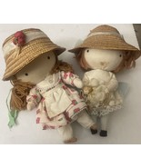 Lot of 2 Vintage Pocket Dolls - $528.14 MXN