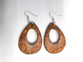 New Real Coconut Shell Orange With Brown Natural Color Tear Drop Shape Earrings - £3.13 GBP