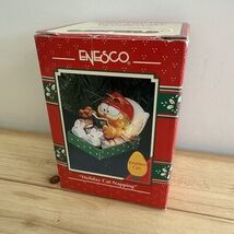 1978 Enesco 585319 Garfield “Holiday Cat-Napping” Christmas Ornament Min... - $1,109.82 MXN