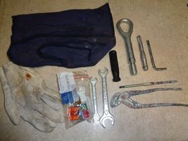 03-06 Mercedes R230 SL500 tool kit tow hook - $44.99