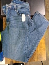 Lee Women&#39;s Blue Jeans Size 8 Medium 570ae - £12.97 GBP