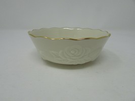 LENOX ROSE BLOSSOM BOWL W/RIBBON PATTERN 5.5&quot;  24 KT RIM - $164.79 MXN