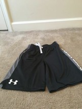 Under Armour Youth Boys Basketball Gym Shorts Drawstring Size Small - $33.32