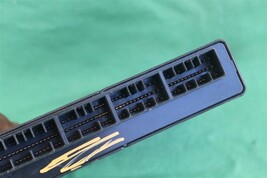 2003 Mitsubishi Outlander Engine Control Computer Module ECU ECM PCM MN122010 image 3