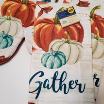 Fall Kitchen Linen Set, 3pc, Pumpkins Gather Autumn, Towels Oven Mitt, NWT image 6