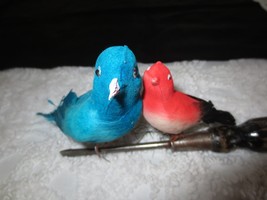 2 Antique Wired Styrofoam/Plastic Feathered Bird Tree Ornaments - 7&quot; &amp; 4&quot; Long - £9.55 GBP