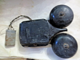 Vintage Bell System Metal Wall Mount External Phone Ringer Weatern Elect... - $29.19
