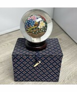 Chinese Reverse Hand Painted Crystal Globe Wood Base Flowers Peacocks Si... - €19,77 EUR