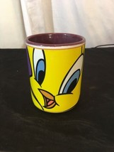 Vintage 2000 Gibson Looney Tunes Tweety Bird Ceramic Coffee Cup/Mug Purple &amp; Wht - £7.60 GBP