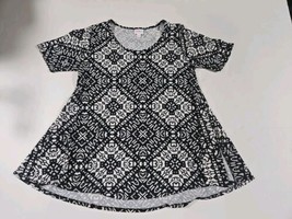 Lularoe Size Small Black And White Womens Shirt - $6.92
