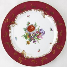 Pre-Owned Andrea by Sadek 10-3/4&quot; Red Floral Decorative Plate - £9.45 GBP
