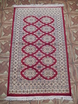 Sarooq Hand-Knotted Small Rug 2&#39; 7&#39;&#39; x 4&#39; 3&#39;&#39; Gift for Him Ivory Silk Rug - £65.77 GBP