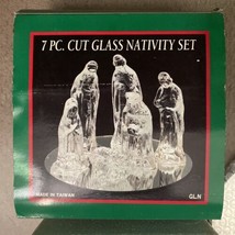Vintage Cut Glass Nativity Set 7 Piece Mirror Taiwan box  - £11.40 GBP