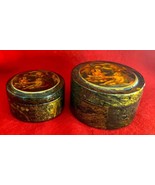 2 Round Lacquered Trinket Boxes Round Floral 3.25 &amp; 2.75&quot; Madonna &amp; Child - $280.41 MXN