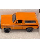 Jada Toys 1980 Chevy K5 Blazer Diecast 1:32 Scale Orange *Pre-Owned/No B... - $15.99