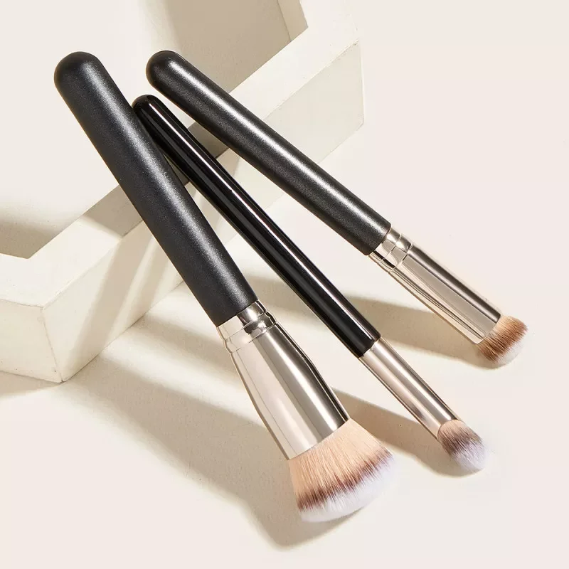 T magic traceless foundation brush profession concealer fluffy concealer contour makeup thumb200