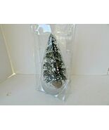 LEMAX SNOW COVERED PINE TREE 6&quot; WOOD BASE L134 - €5,65 EUR