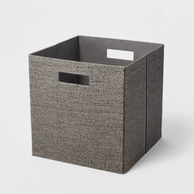 Brightroom 13x13 Fabric Bin Woven Texture Dark Gray Storage Cube - $447.71 MXN Brightroom 13x13 Fabric Bin Woven Texture Dark Gray Storage Cube - $447.71 MXN