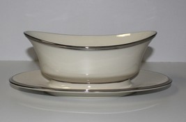 Lenox Solitaire Platinum Gravy Boat w/ Attached Underplate, Dimension Collection - £30.46 GBP