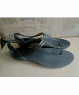 CROCS Isabella Women&#39;s Sz 10 Black Jelly Thong Strap Flats Sandals - $32.63 CAD