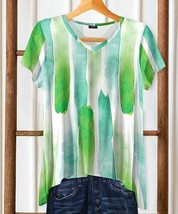 Bon Apple Tea Green &amp; White Brush Stroke V-Neck Tunic (Medium) - $19.12