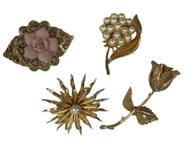 Vintage Floral Brooches Lot Giovanni Bisque Gold tone Boho cottagecore - £23.73 GBP
