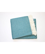 55&quot; X 70&quot; Teal Blue and White Woven Herringbone Plush Throw Blanket - $2,702.83 MXN