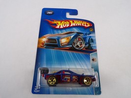 Van / Sports Car / Hot Wheels Track Aces Roll Cage #207 B3807 #H12 - £9.37 GBP